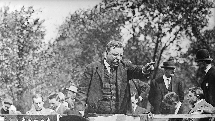 Theodore Roosevelt sống sót sau vụ ám sát nhưng phải mang viên đạn đến cuối đời. (Ảnh: Getty)