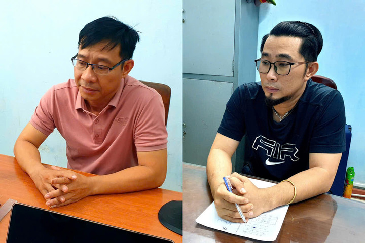 Trần Đình Thắng (trái) và Đoàn Quốc Hoàng (phải) tại cơ quan công an