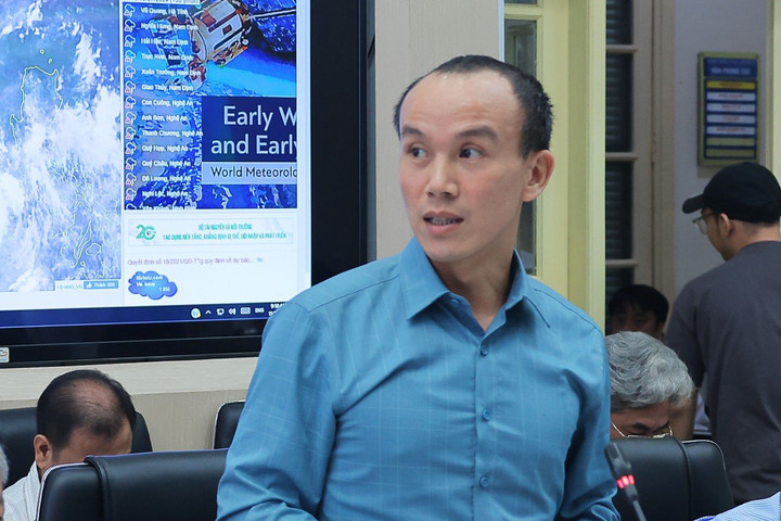 Phó Giám đốc Trung tâm Dự báo Khí tượng Thủy văn Quốc gia Hoàng Phúc Lâm.