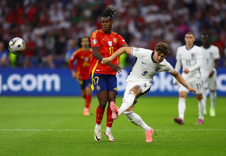 Tây Ban Nha không tạo ra cơ hội rõ rệt nào trong hiệp 1. (Ảnh: Reuters)