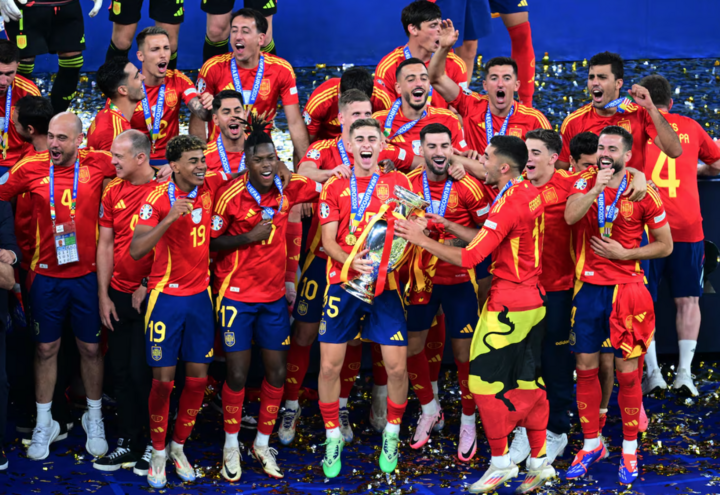Tây Ban Nha vô địch EURO 2024.