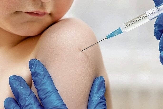 Tác dụng bảo vệ của vaccine có thành phần bạch hầu kéo dài ít nhất 10 năm. (Ảnh minh hoạ)