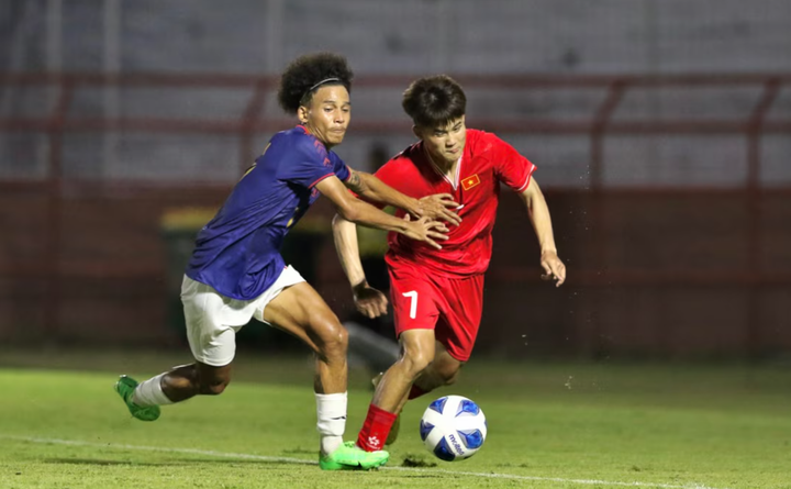 U19 Việt Nam cần phòng ngự tập trung trước U19 Australia.