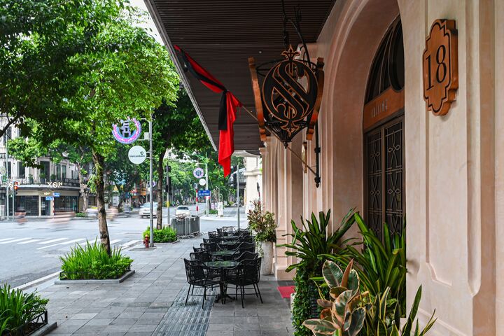 TP.HCM lặng mình trong ngày Quốc tang nguyên Chủ tịch nước Trần Đức Lương 3 co ru quoc tang 18025590