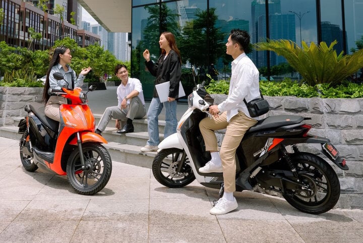 Các dòng xe máy điện tại Việt Nam ngày càng phong phú về kiểu dáng. (Ảnh: Datbike)