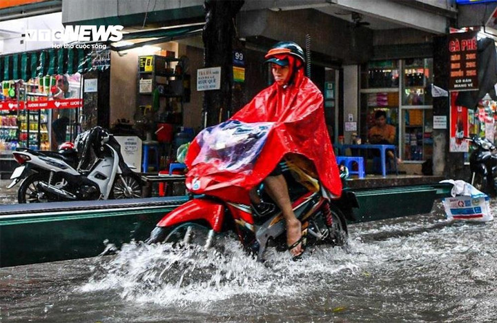 Đêm nay và ngày mai 24/7, miền Bắc tiếp tục mưa to. (Ảnh minh hoạ: Anh Đức )