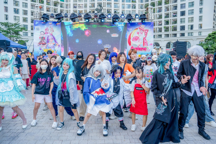 Màn Audition Random Dance sôi động, được các bạn trẻ hưởng ứng nhiệt tình.