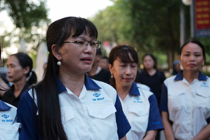 Dòng người nối dài vào viếng Tổng Bí thư Nguyễn Phú Trọng - 37