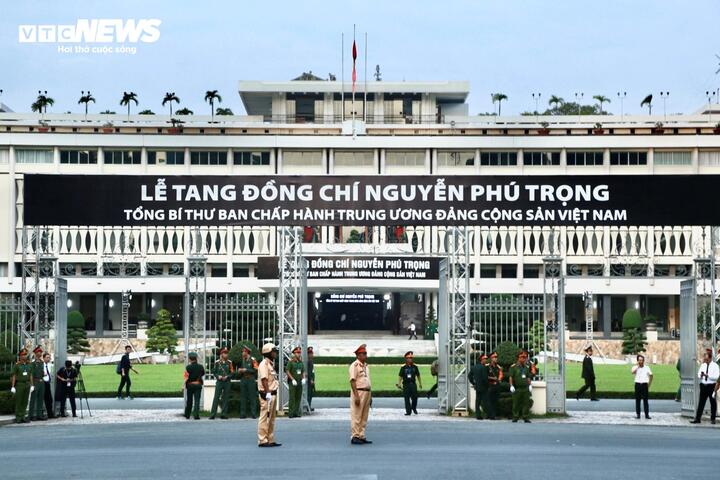 Lễ viếng, Lễ Truy điệu Tổng Bí thư Nguyễn Phú Trọng được tổ chức tại Hội trường Thống Nhất ̣(Quận 1).
