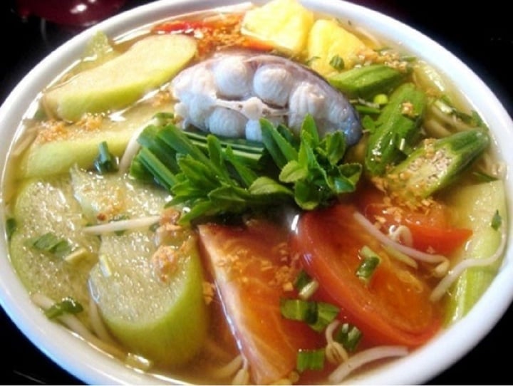 Canh cá dọc mùng. (Ảnh: food.com.vn)