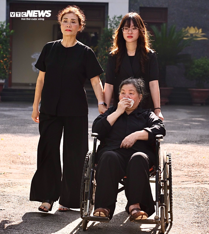 Cô Đặng Thị Phúc, 92 tuổi, giáo viên tiểu học của Tổng Bí thư Nguyễn Phú Trọng.