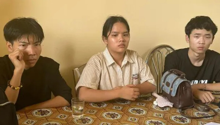 Ba người mang quốc tịch Trung Quốc tại cơ quan công an. (Ảnh: CACC)