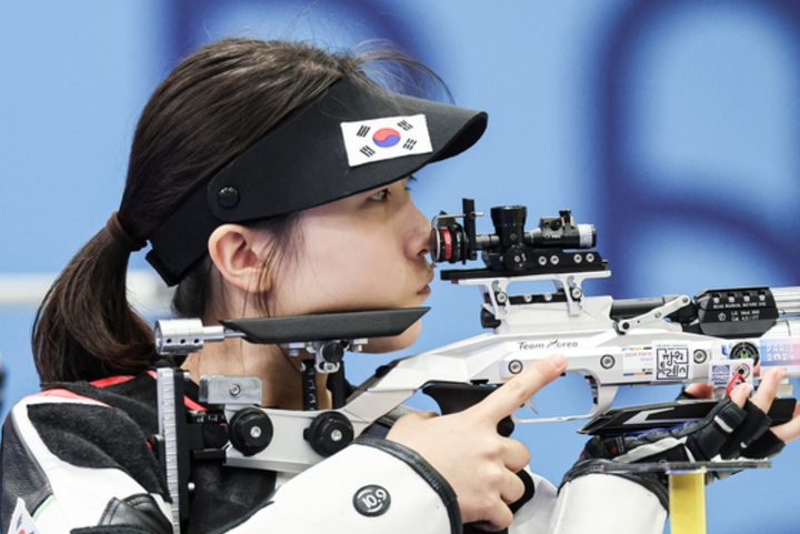 Ban Hyo-jin đem về tấm HCV thứ 2 cho bắn súng Hàn Quốc tại Olympic 2024.