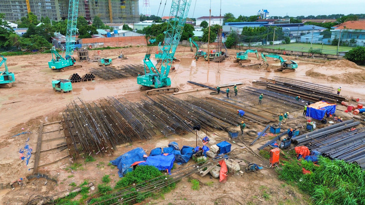 Hình ảnh thi công cọc đại trà tháp A1.