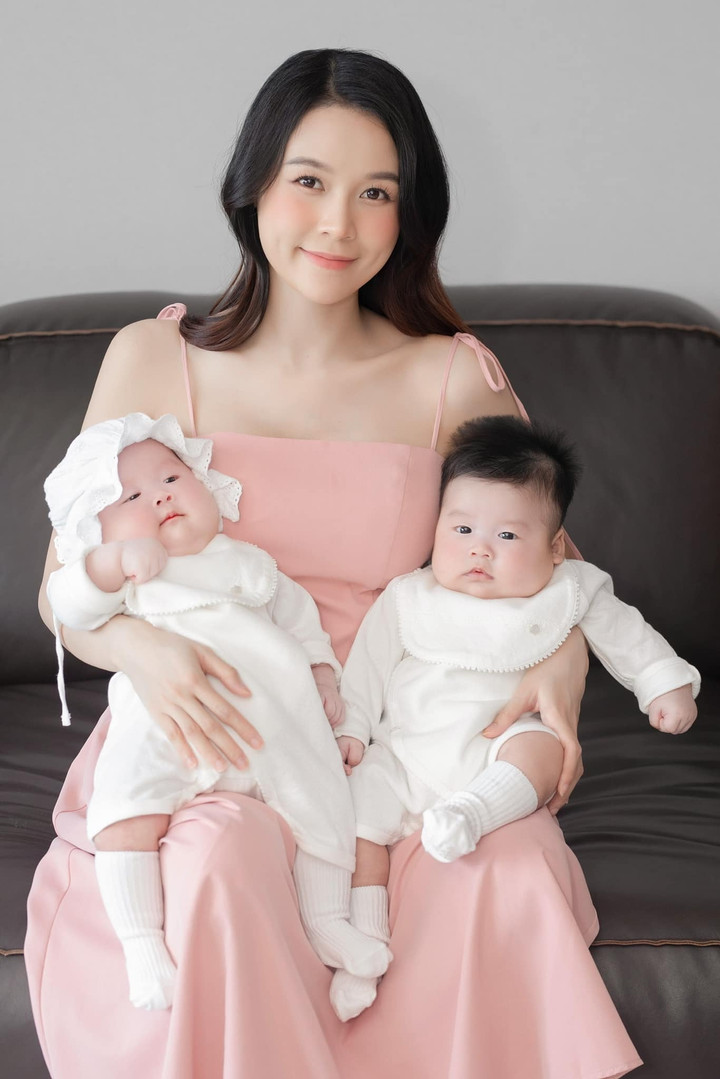 Hai thiên thần nhỏ đáng yêu của Sam.