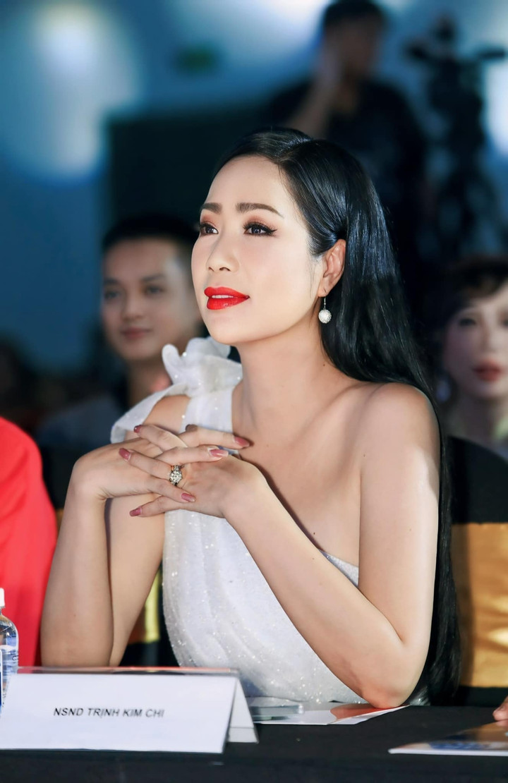 NSND Trịnh Kim Chi đảm nhận vai trò trưởng BGK.