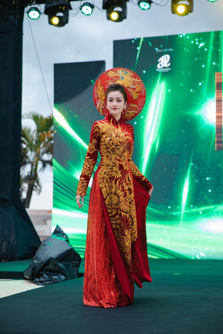 Phan Thị Thuỷ Tiên đang là ứng viên sáng giá cho ngôi vị cao nhất.