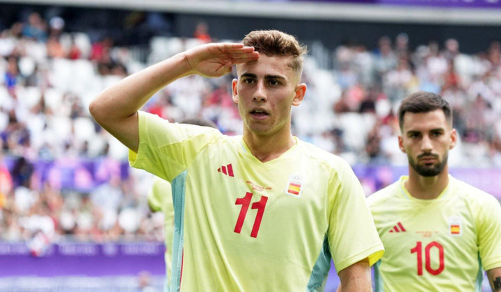 Fermin Lopez tỏa sáng.