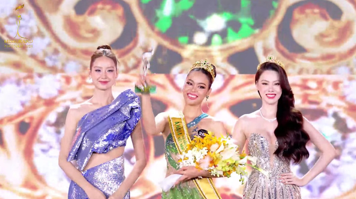 Phạm Thị Ánh Vương là Á hậu 4.