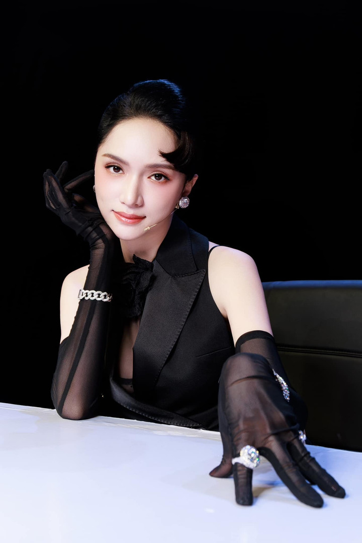 Hương Giang từng phải ở ẩn vì làn sóng tẩy chay từ anti-fan.