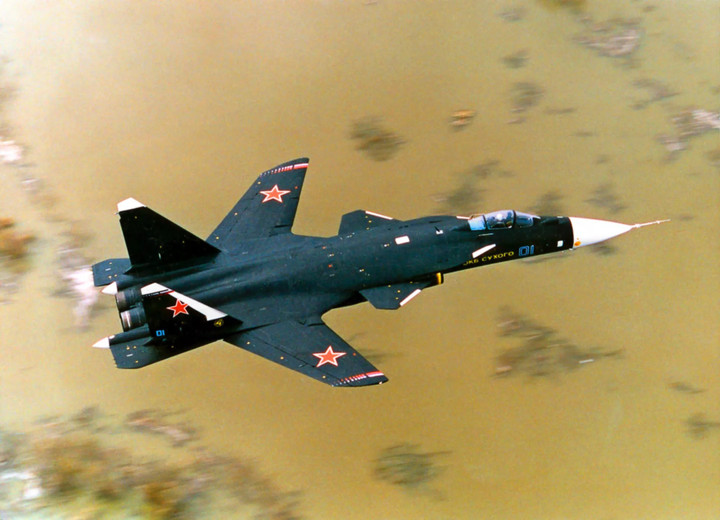 Máy bay chiến đấu Sukhoi Su-47 Berkut.