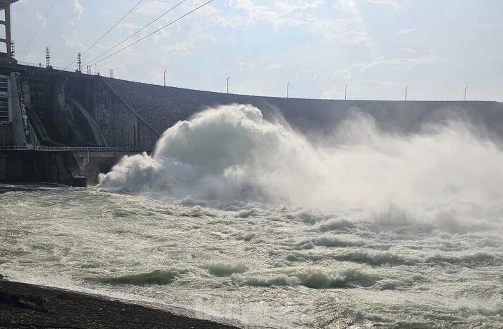 Thủy điện Thác Bà xả lũ gây ngập nhiều nhà dân, xưởng sản xuất ở Yên Bái - 3