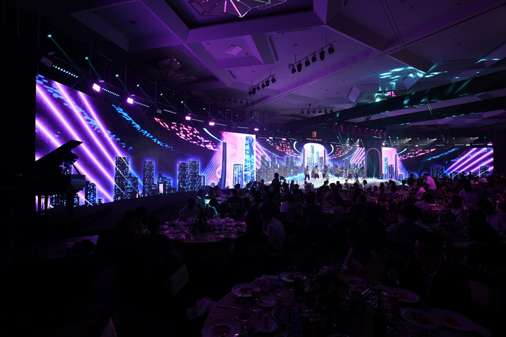 Mãn nhãn bữa tiệc đa giác quan tại sự kiện ra mắt thương hiệu Noble - 11