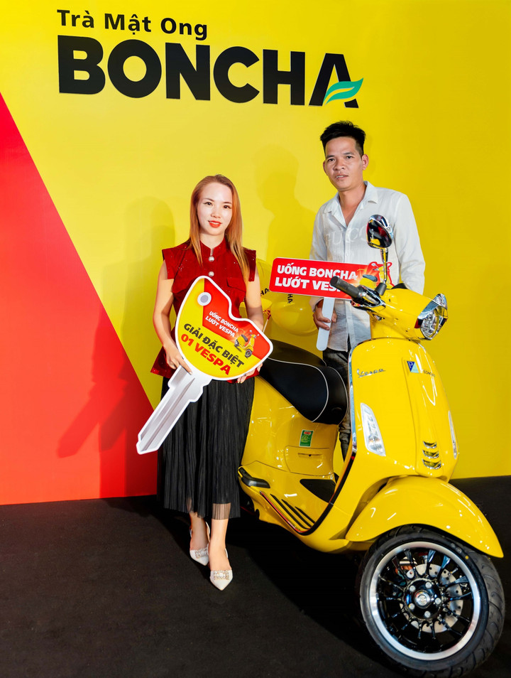 Bạn Bùi Thị Hương Sen tại buổi lễ trao giải.