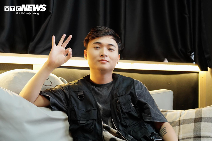 Theo anh tài HuyR, dừng chân ở tập 6 là hợp lý vì điểm hỏa lực cá nhân thấp quá.