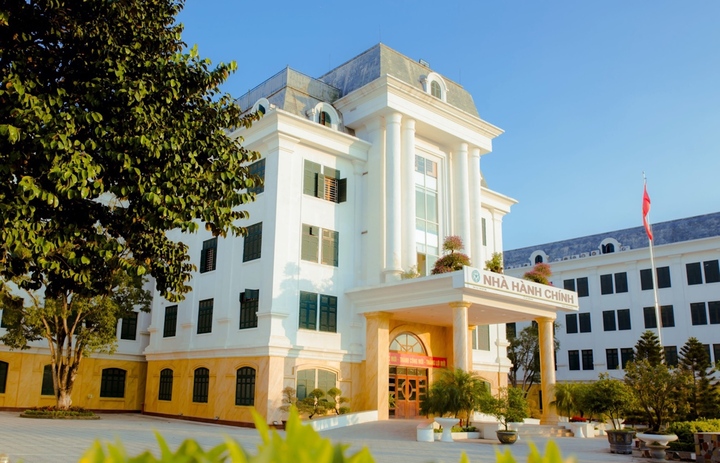 Học viện Nông nghiệp Việt Nam.