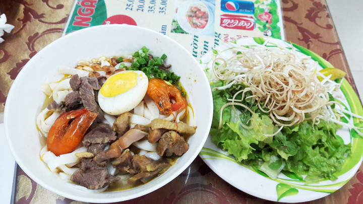 Mỳ Quảng tại đây có hương vị hấp dẫn mang nét đặc trưng riêng. (Ảnh: Ni Lê)