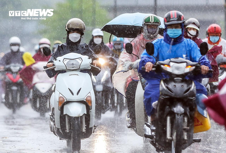 Ngày mai 15/8, miền Bắc cục bộ mưa to đến rất to. (Ảnh minh hoạ: Ngô Nhung)