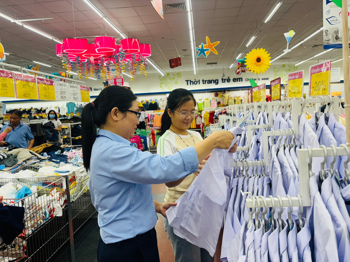 Co.opmart, Co.opXtra trợ giá hơn 1.000 mặt hàng mùa khai giảng.