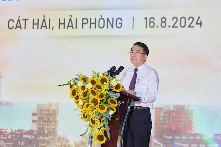 Ông Lê Khắc Nam - Phó Chủ tịch UBND TP Hải Phòng phát biểu.