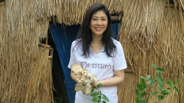 Tháng 5/2014, Tòa án tối cao Thái Lan phế truất bà Yingluck với cáo buộc lạm quyền. Giai đoạn sau, bà vẫn tiếp tục nhiều hoạt động xã hội. (Ảnh: Facebook)