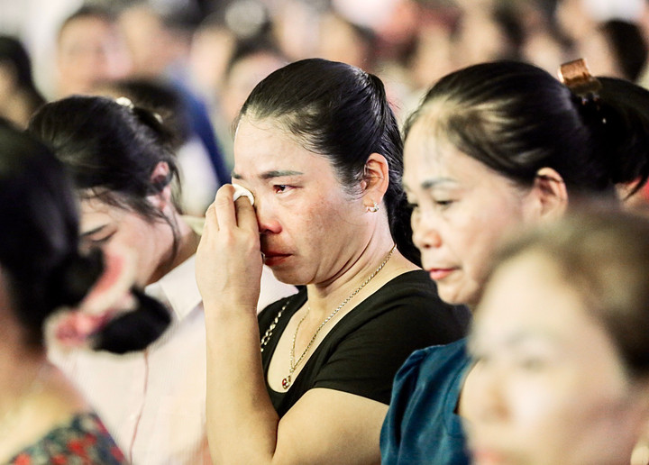 Nhiều người không cầm được nước mắt khi nghe những lời thuyết giảng về sự vất vả, nhọc nhằn, sự hy sinh của đấng sinh thành.