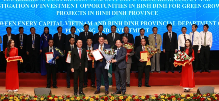 UBND tỉnh Bình Định tổ chức hội nghị xúc tiến đầu tư năm 2024, thu hút các tổ chức quốc tế, hiệp hội doanh nghiệp cùng gần 500 doanh nghiệp, tập đoàn, doanh nhân trong và ngoài nước đến tìm hiểu đầu tư.