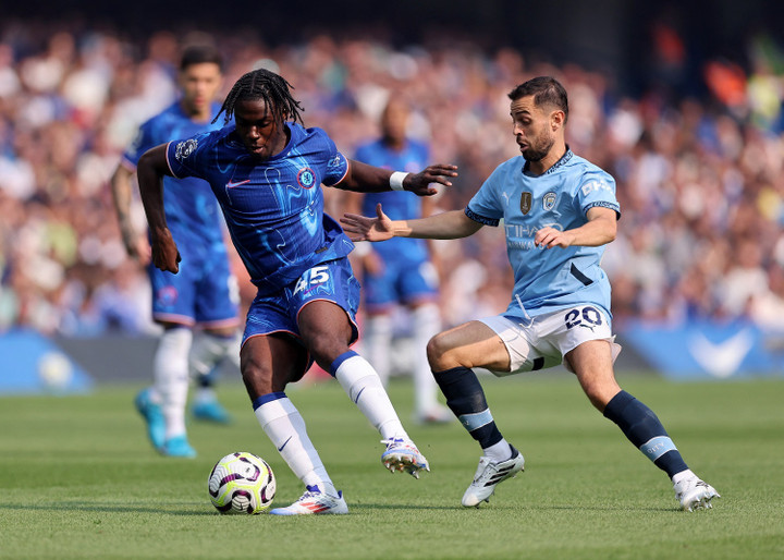 Chelsea và Man City chưa tạo ra cơ hội nguy hiểm nào. (Ảnh: Reuters)