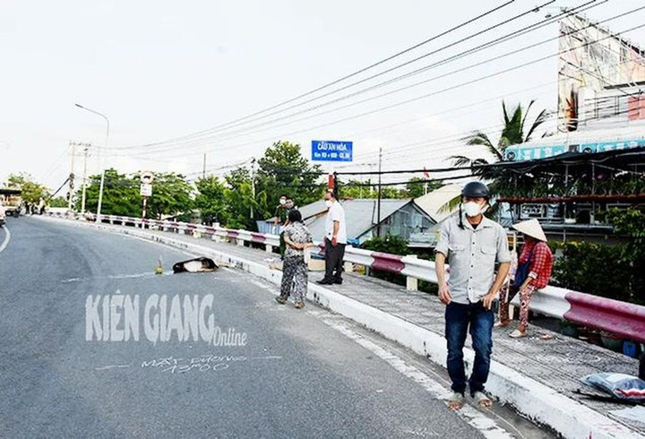 Hiện trường nơi xảy ra vụ tai nạn. (Ảnh: Báo Kiên Giang)