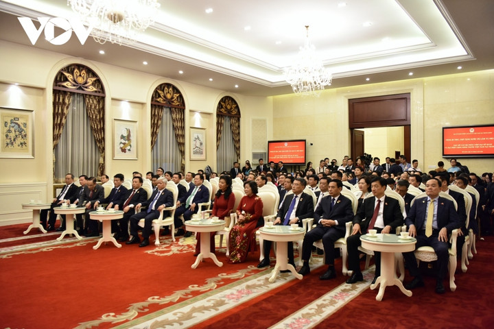 Tổng Bí thư, Chủ tịch nước Tô Lâm thăm Đại sứ quán Việt Nam tại Trung Quốc - 4