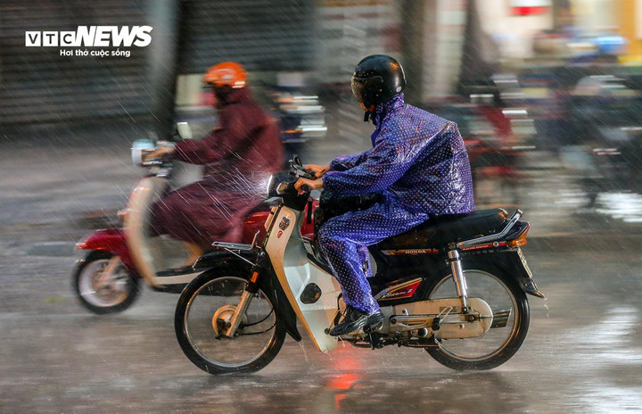 Từ đêm mai 20/8, vùng núi và trung du Bắc Bộ hứng đợt mưa lớn. (Ảnh minh hoạ: Ngô Nhung)