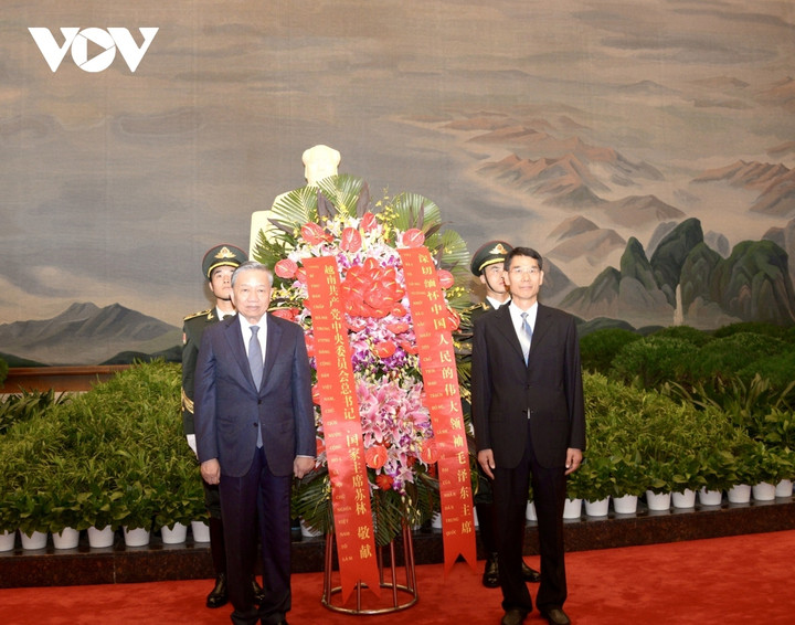 Tổng Bí thư, Chủ tịch nước Tô Lâm thăm Nhà tưởng niệm Mao Trạch Đông - 4