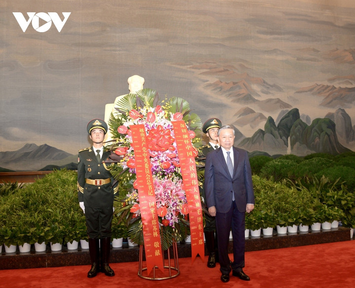Tổng Bí thư, Chủ tịch nước Tô Lâm thăm Nhà tưởng niệm Mao Trạch Đông - 5
