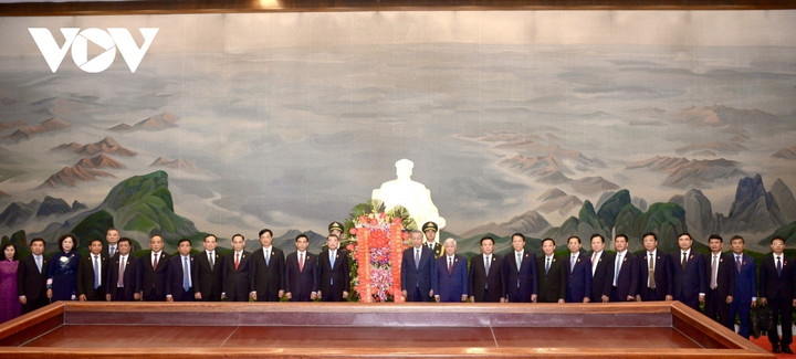 Tổng Bí thư, Chủ tịch nước Tô Lâm thăm Nhà tưởng niệm Mao Trạch Đông - 6