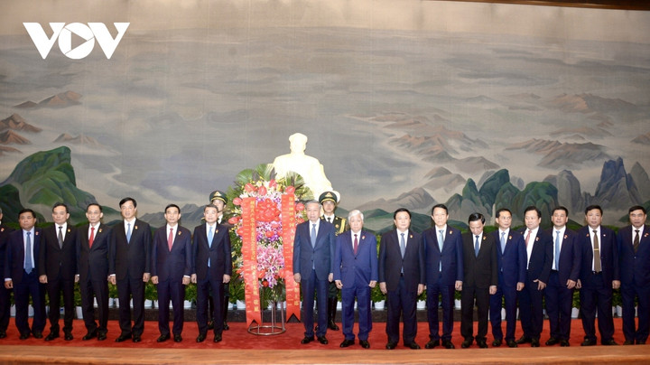 Tổng Bí thư, Chủ tịch nước Tô Lâm thăm Nhà tưởng niệm Mao Trạch Đông - 7