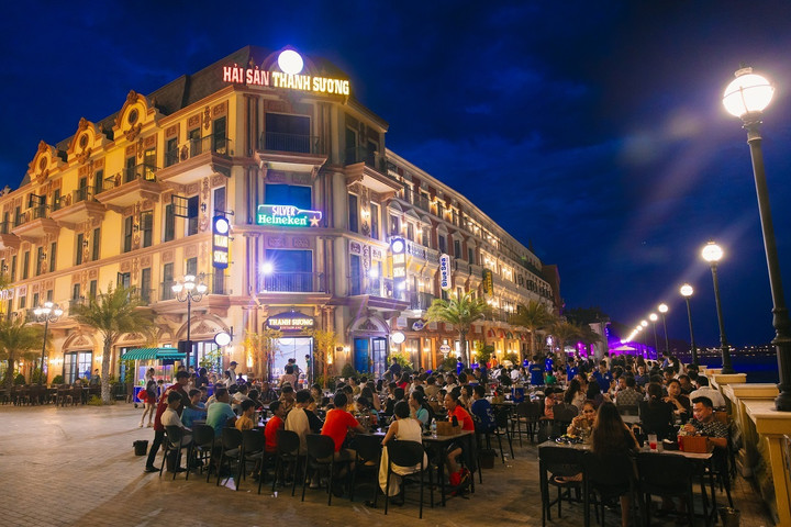 Các nhà hàng địa phương tại Vinpearl Harbour trở thành địa chỉ must-try của du khách quốc tế.