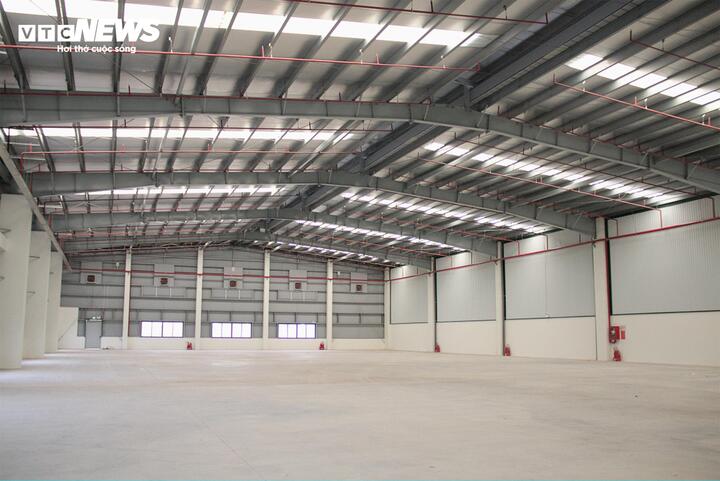 Hệ thống nhà xưởng xây sẵn cho thuê tại Khu công nghiệp Phước Đông.