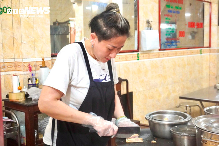 Nữ chủ quán Trần Thị Phúc Thịnh.