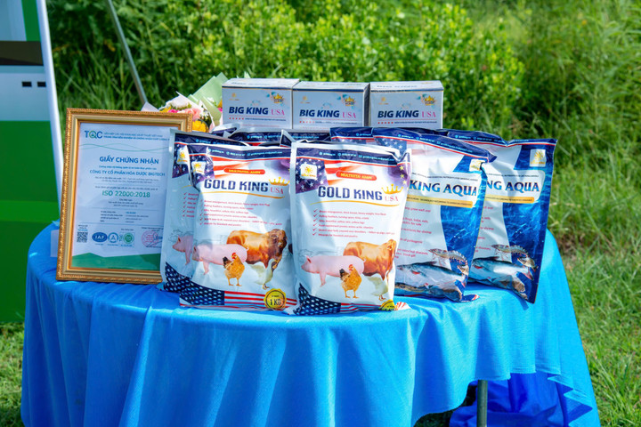 Sản phẩm tăng trưởng chăn nuôi GoldKing - thuộc Công ty cổ phần Tập đoàn King Farm.