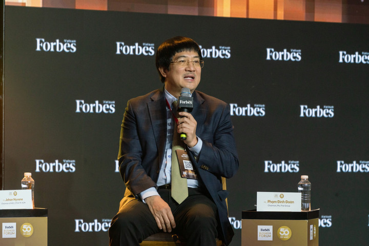 Nhà sáng lập Phú Thái cho rằng nếu doanh nghiệp dừng lại 1 ngày thì sẽ mất đi 3 ngày cơ hội. (Ảnh: Forbes VN)